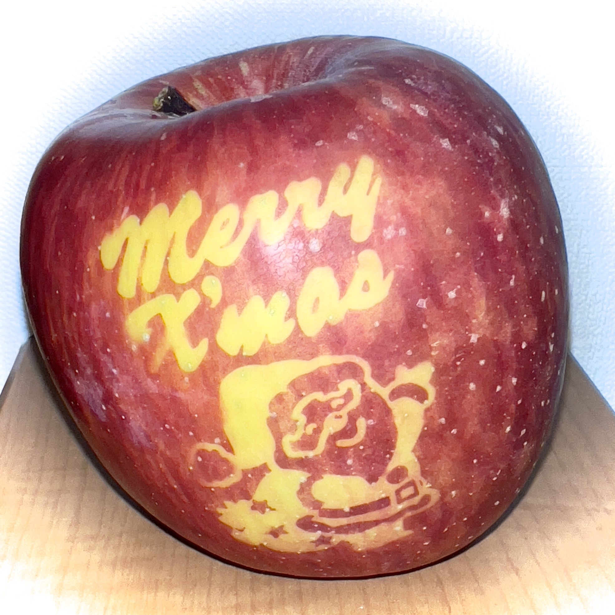 イラスト入りりんご